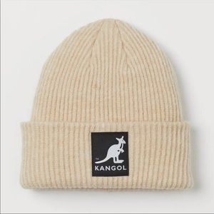 BNWT - Kangol x H&M Beige Knit Hat